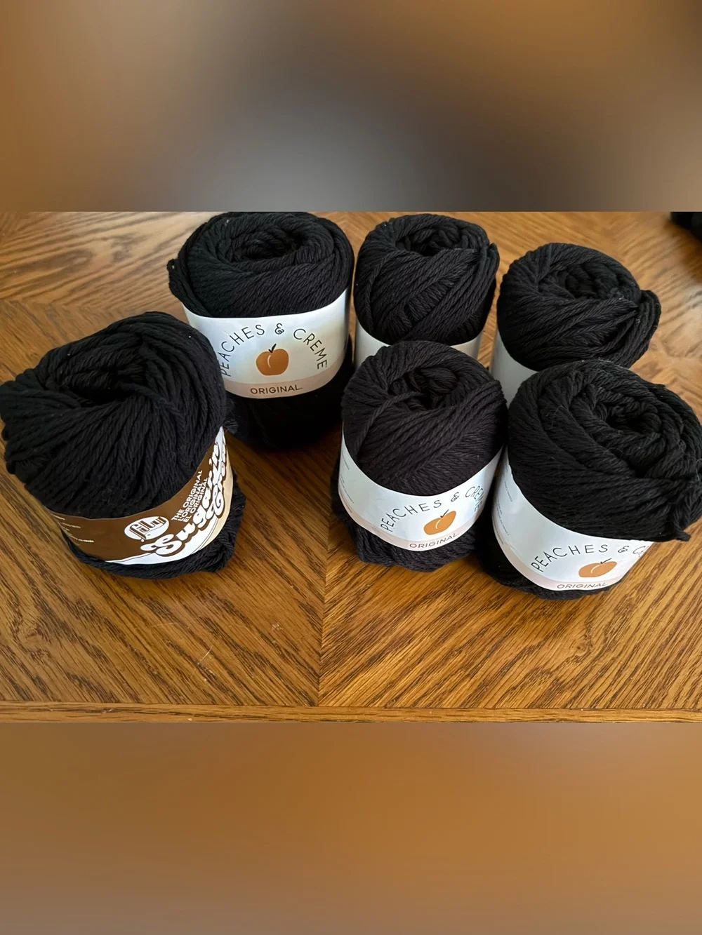 Peaches & Creme Black Cotton Yarn – 6-Pack 2.5oz skeins